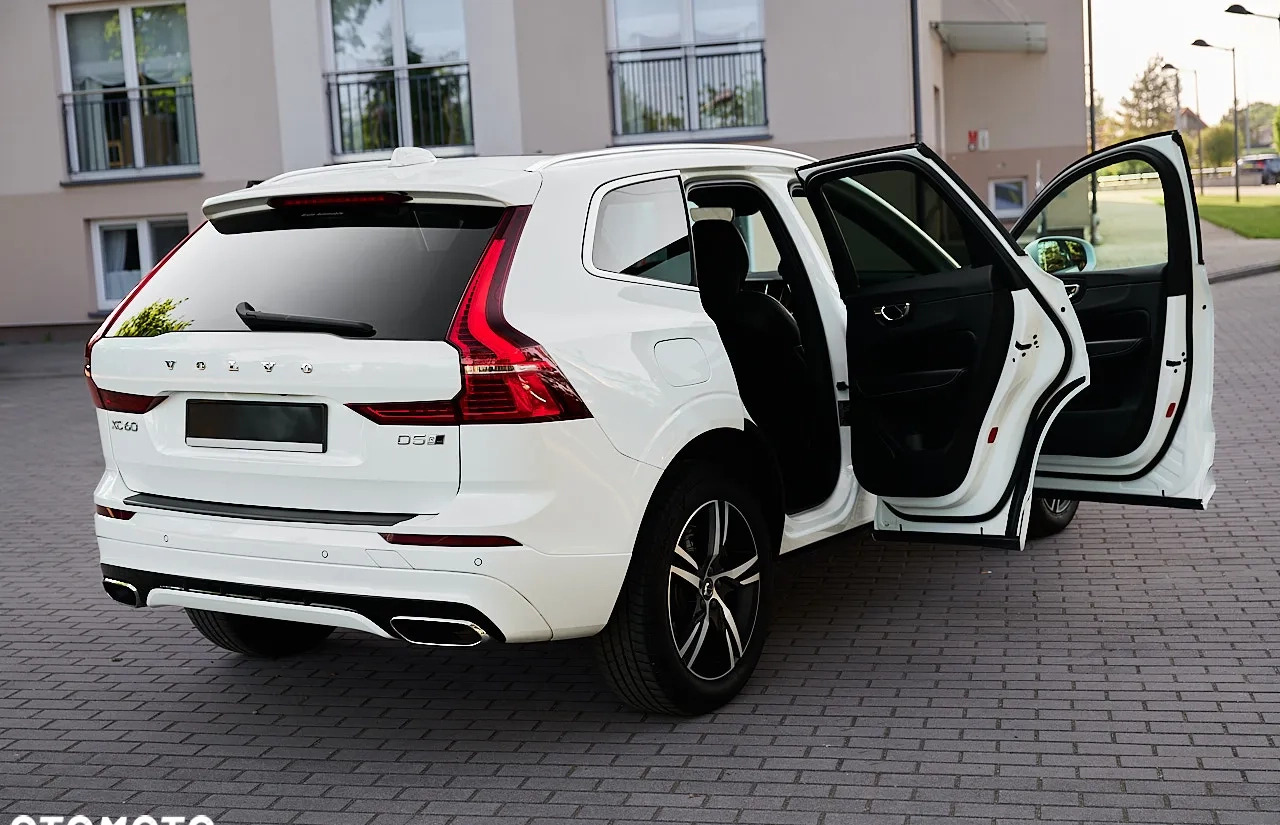 Volvo XC 60 cena 149900 przebieg: 94000, rok produkcji 2018 z Płock małe 781